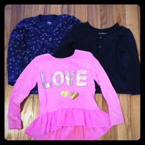 ⚡️Flash sale⚡️Bundle of shirts 3T